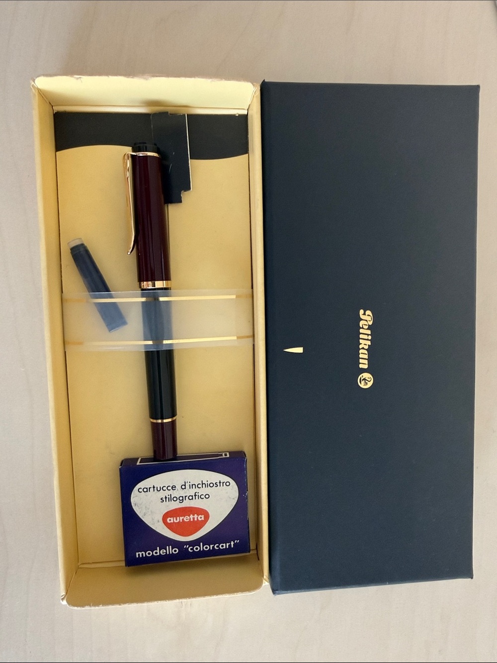Pelikan Burgundy & Black Fountain Pen with Ink Cartridges from Italy
